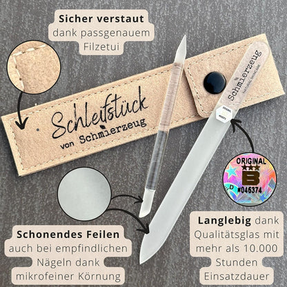 Glasnagelfeilen-Set mit beigem Filzetui. Drei Detailbilder zeigen: das passgenaue Etui, die feine Feilenstruktur – auch für empfindliche Nägel geeignet – sowie ein Qualitätssiegel für langlebiges Original-Qualitätsglas.